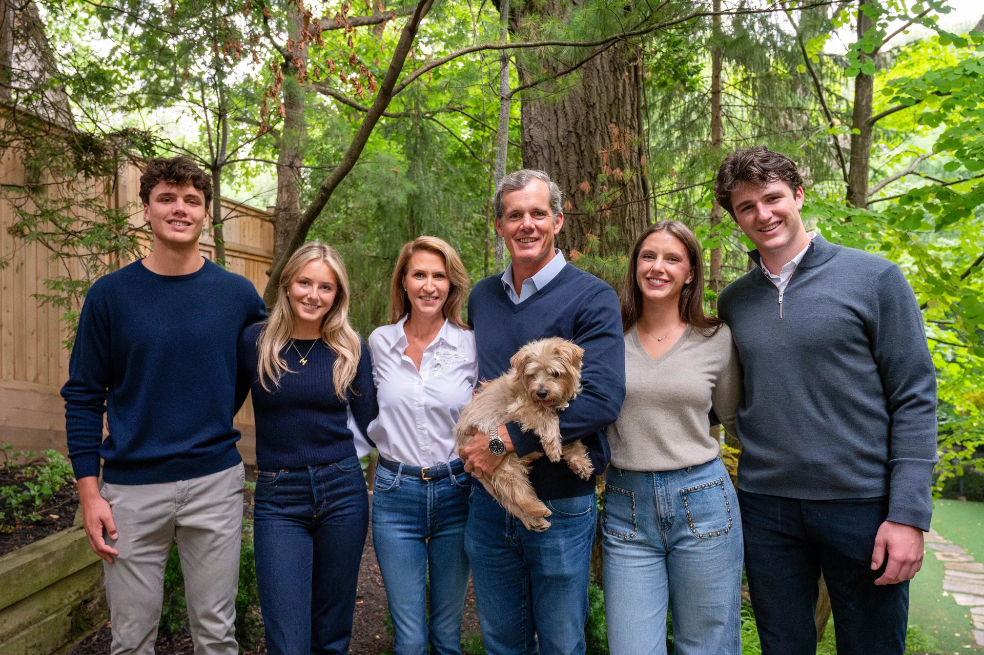 Photo de la famille de l’honorable Caroline Mulroney.